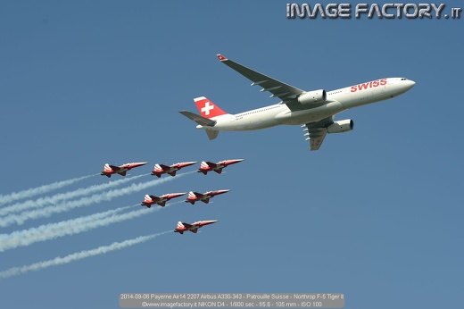 2014-09-06 Payerne Air14 2207 Airbus A330-343 - Patrouille Suisse - Northrop F-5 Tiger II